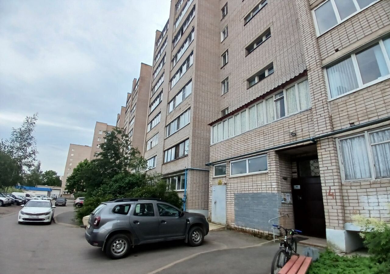 квартира г Великий Новгород Псковский ул Псковская 44к/1 фото 1