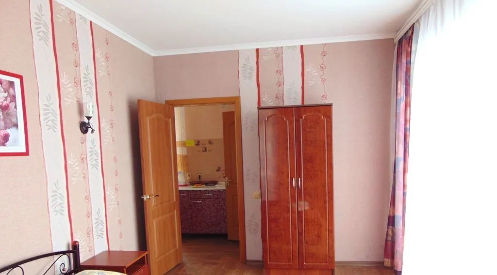 комната г Судак пгт Новый свет ул Шаляпина 16в фото 4