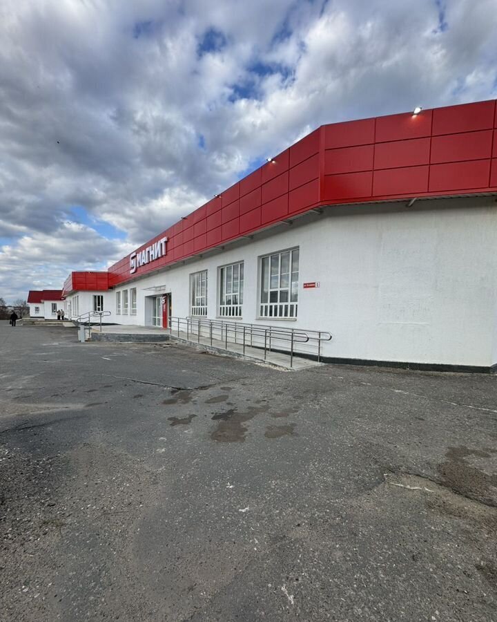 торговое помещение г Сызрань ул Есенина 1 фото 2