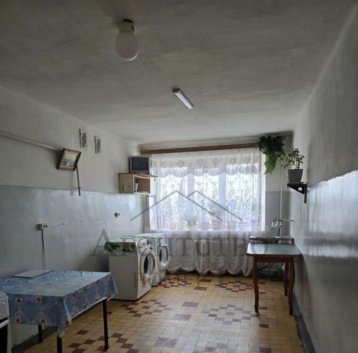 комната г Новороссийск р-н Восточный ул Сакко и Ванцетти 6/8 фото 6