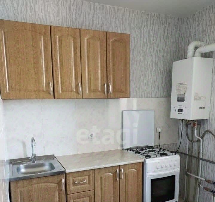 квартира г Ставрополь р-н Промышленный ул Рогожникова 1 фото 1