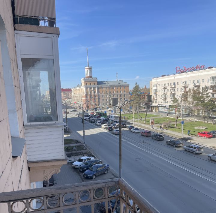 квартира г Омск р-н Центральный пр-кт Карла Маркса 14 фото 20