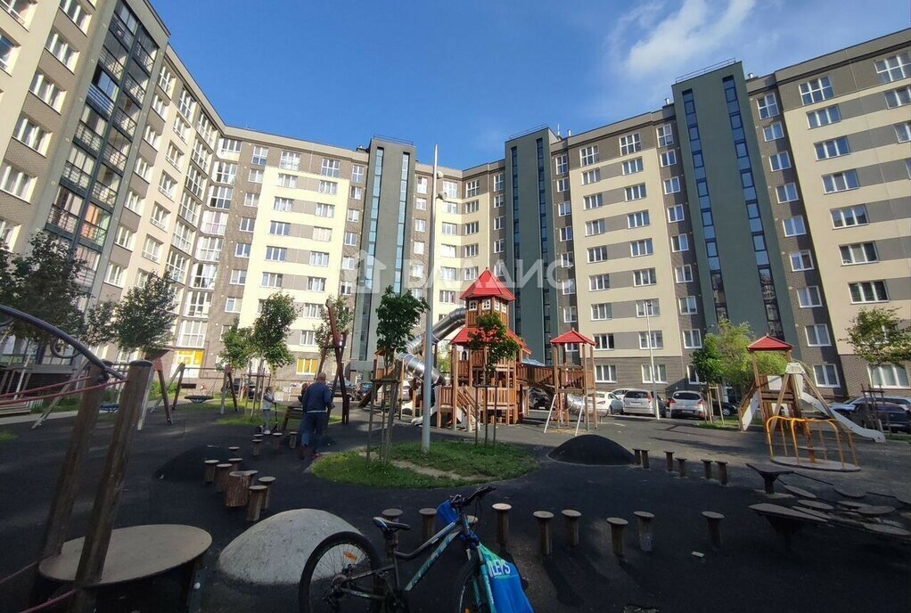 квартира г Калининград ул Новгородская 5к/1 фото 17