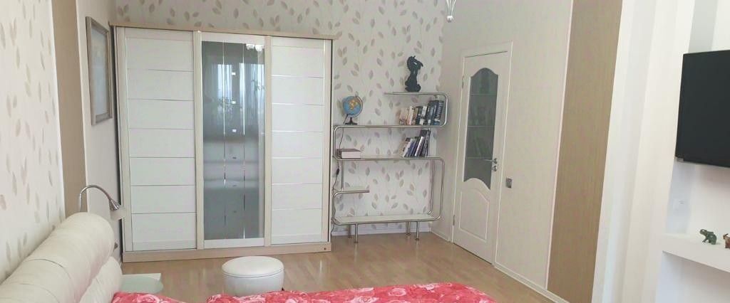 квартира г Санкт-Петербург метро Электросила ул Варшавская 19к/2 фото 5