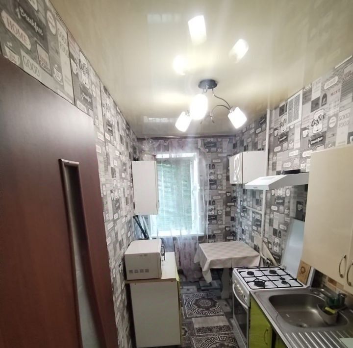 квартира р-н Нижнекамский г Нижнекамск пр-кт Химиков 72а фото 1