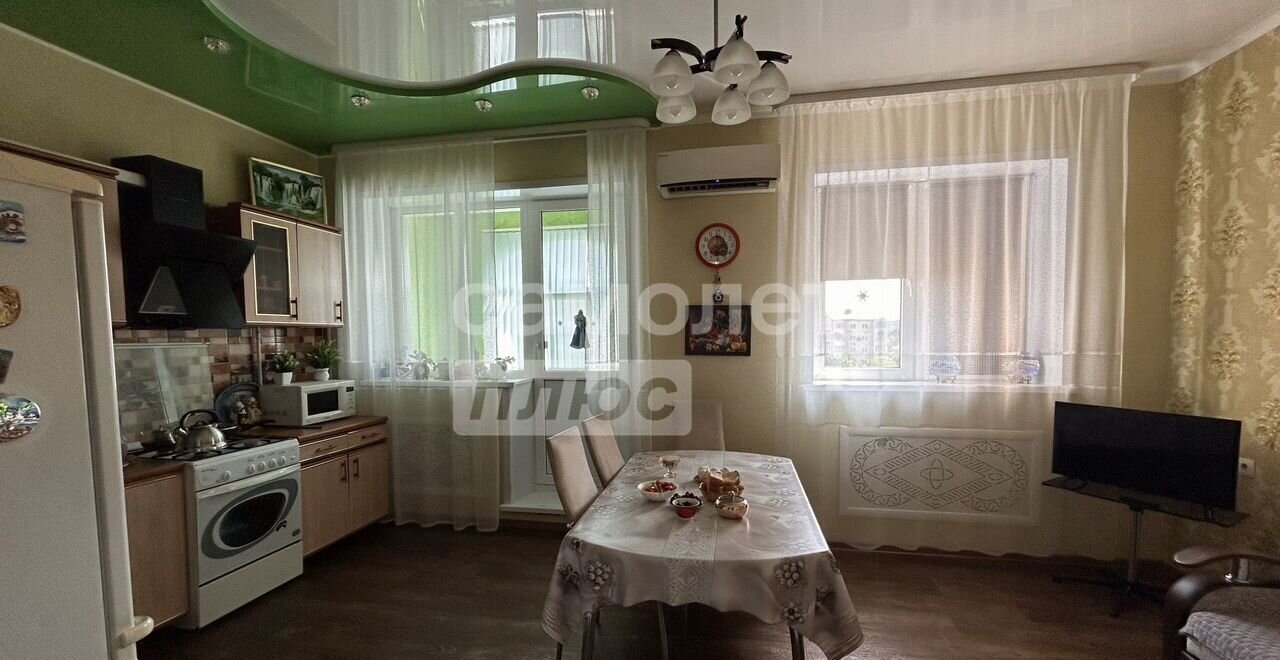 квартира г Астрахань р-н Кировский ул Софьи Перовской 99к/1 фото 12