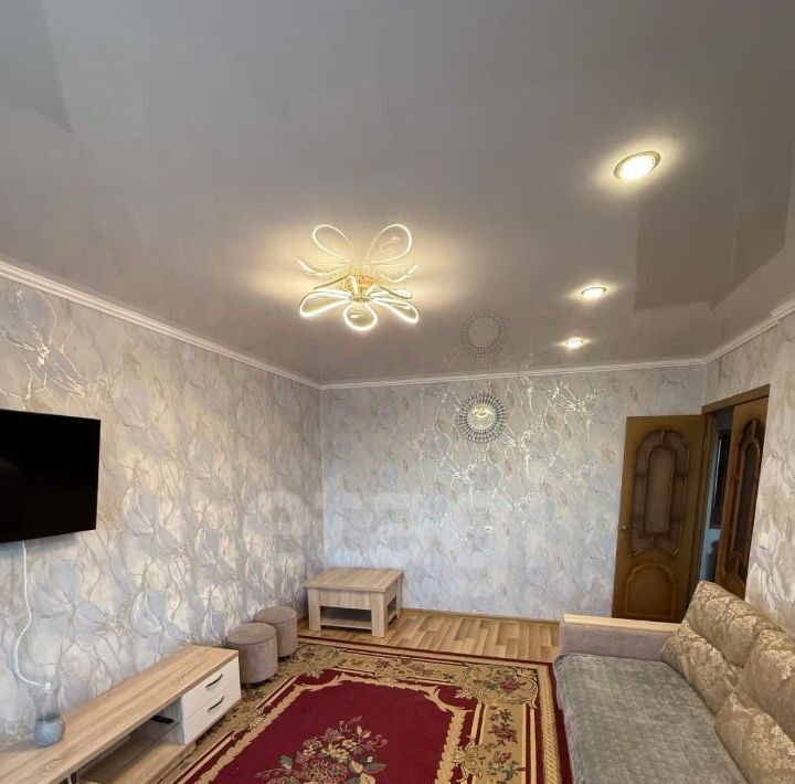 квартира г Омск р-н Кировский ул Мельничная 1 фото 1