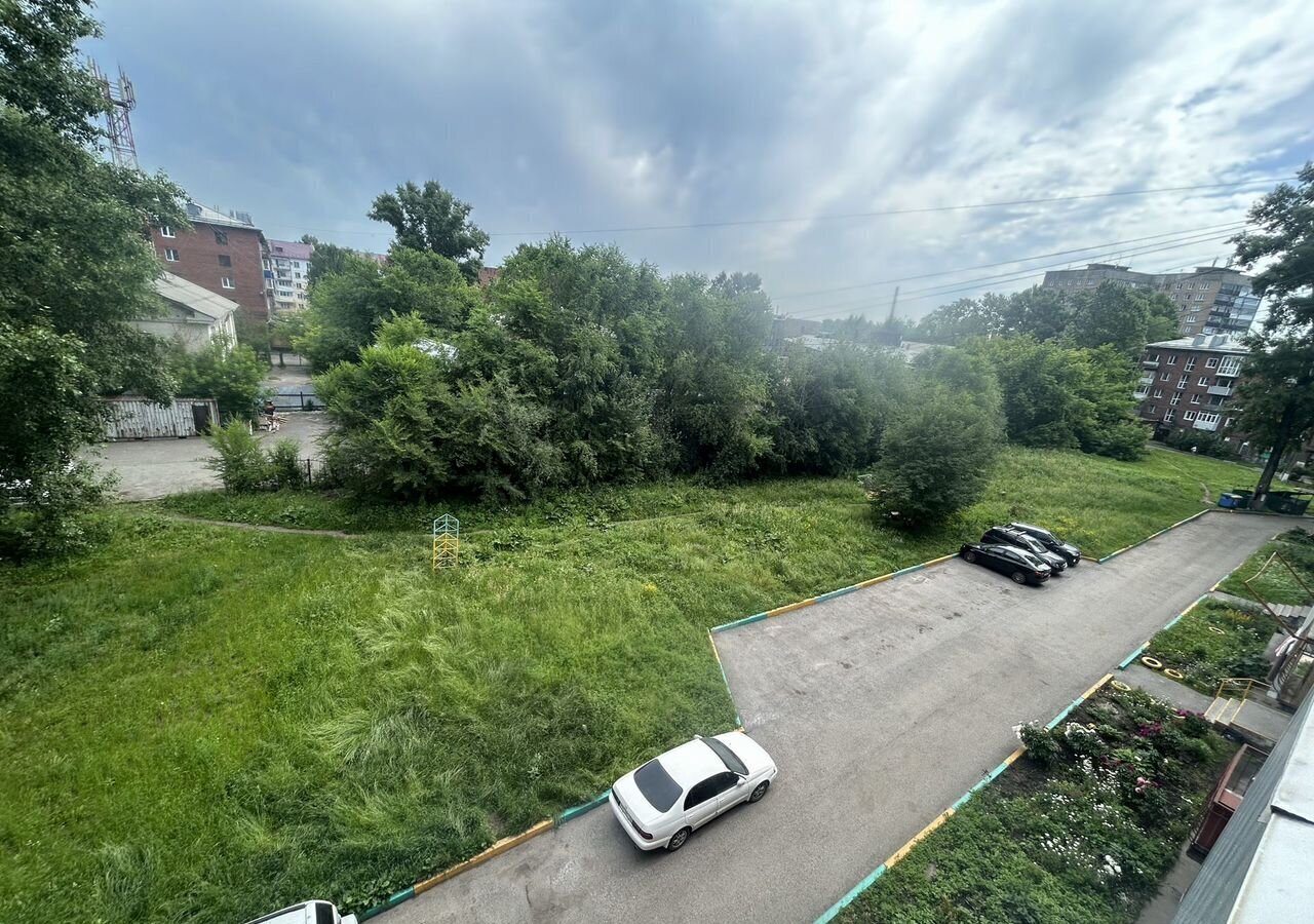 квартира г Новокузнецк р-н Кузнецкий ул Чекалина 15 фото 14