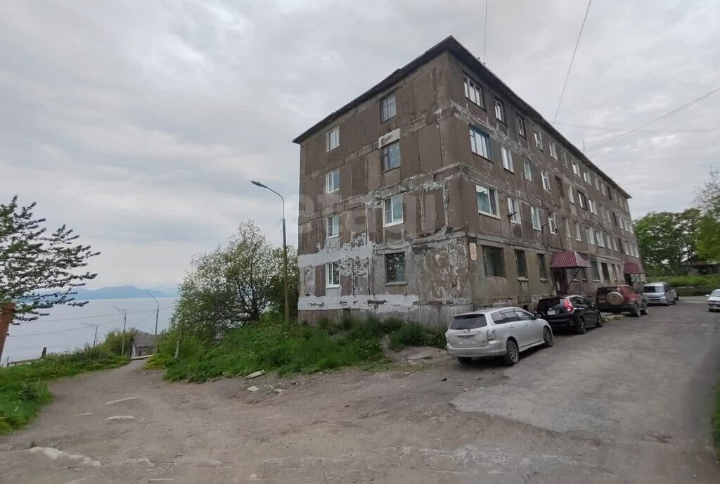 квартира г Петропавловск-Камчатский ул Рябиковская 59д фото 1