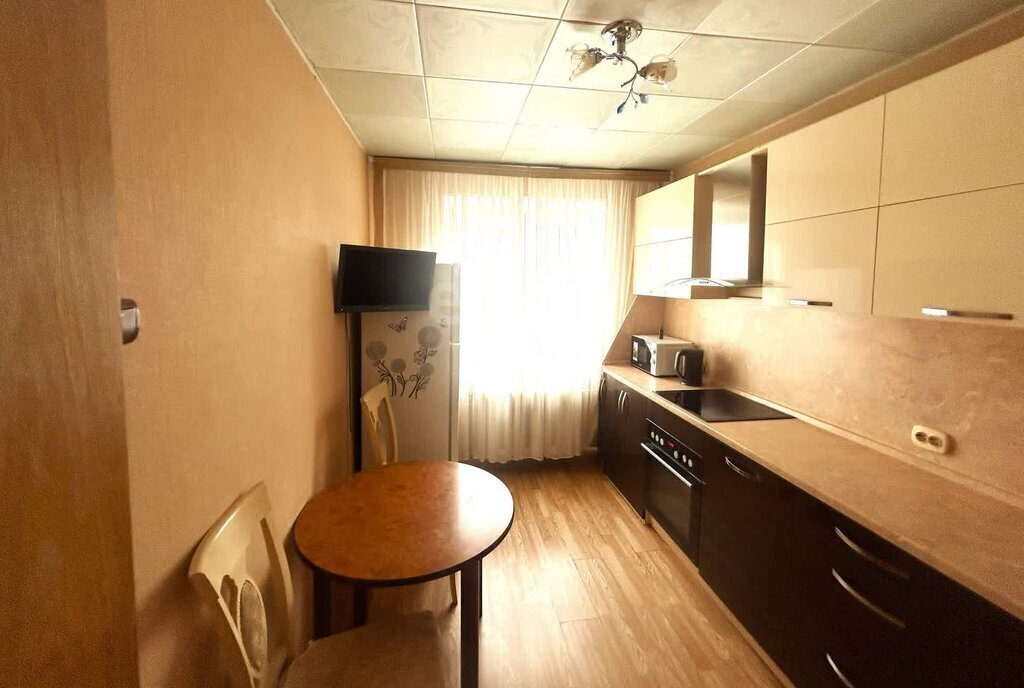 квартира г Петропавловск-Камчатский ул Виталия Кручины 3/1 фото 2