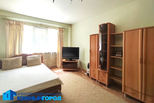 квартира ул Есенина 4к/1 фото