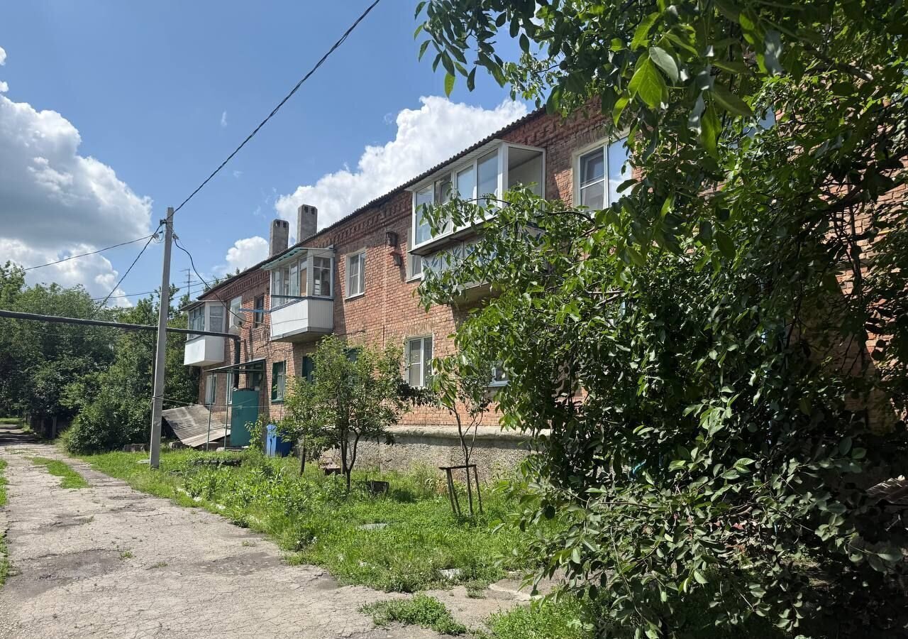 квартира г Гуково ул Красная Горка 84 фото 14