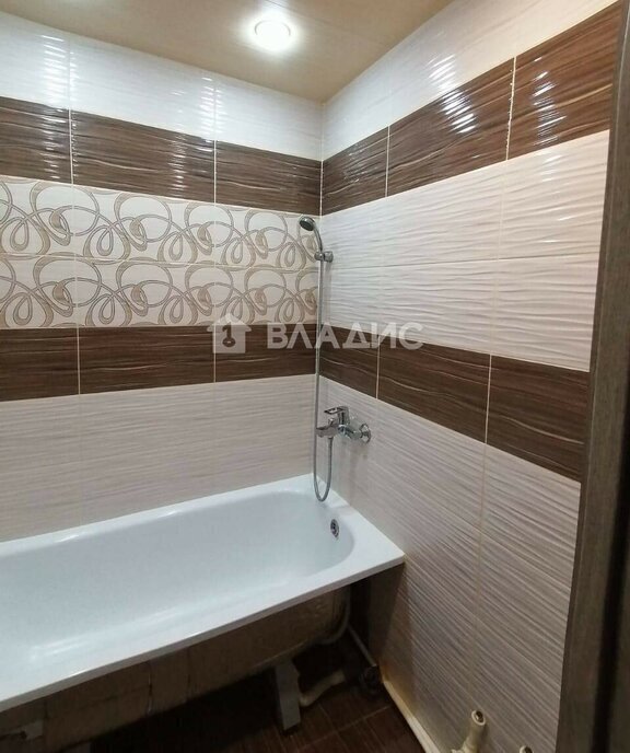 квартира р-н Нижнекамский г Нижнекамск пр-кт Химиков 14в фото 12