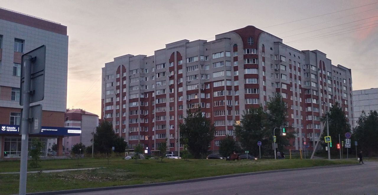 квартира г Барнаул р-н Индустриальный ул Лазурная 44 фото 2