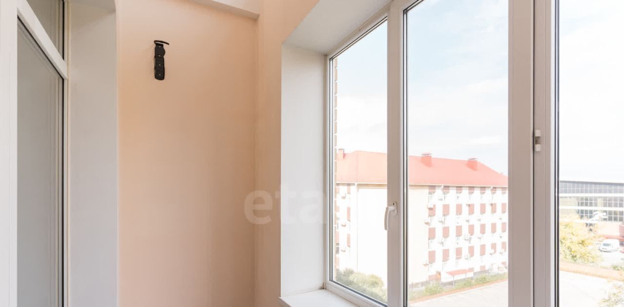 квартира г Тюмень р-н Калининский ул Луначарского 18/1 фото 15