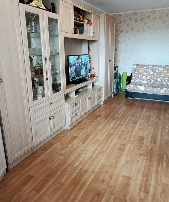 квартира г Кемерово пр-кт Ленинградский 32а фото 2