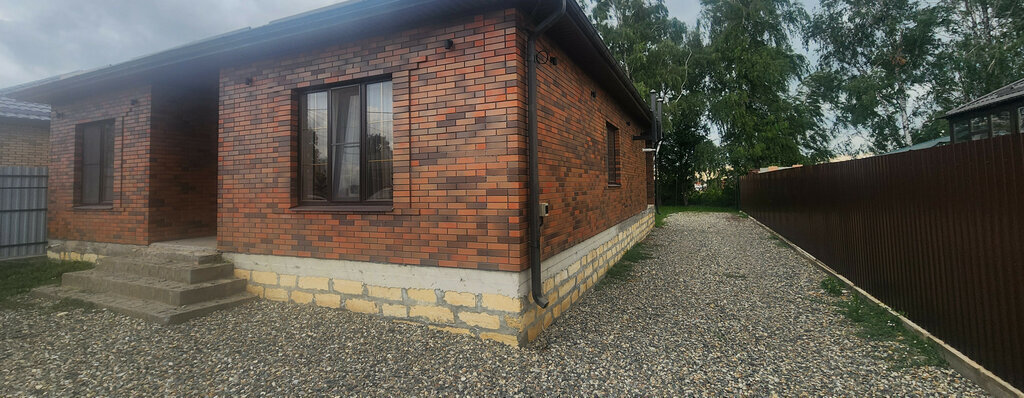 дом р-н Шпаковский г Михайловск ул Владимира Ацуты 13 фото 3