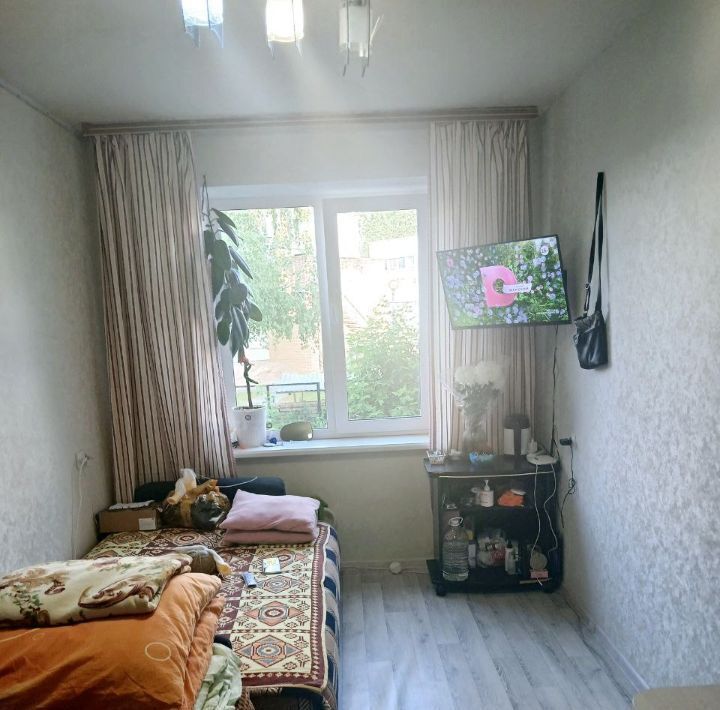 квартира г Тольятти р-н Автозаводский б-р Королева 15 6-й кв-л фото 1