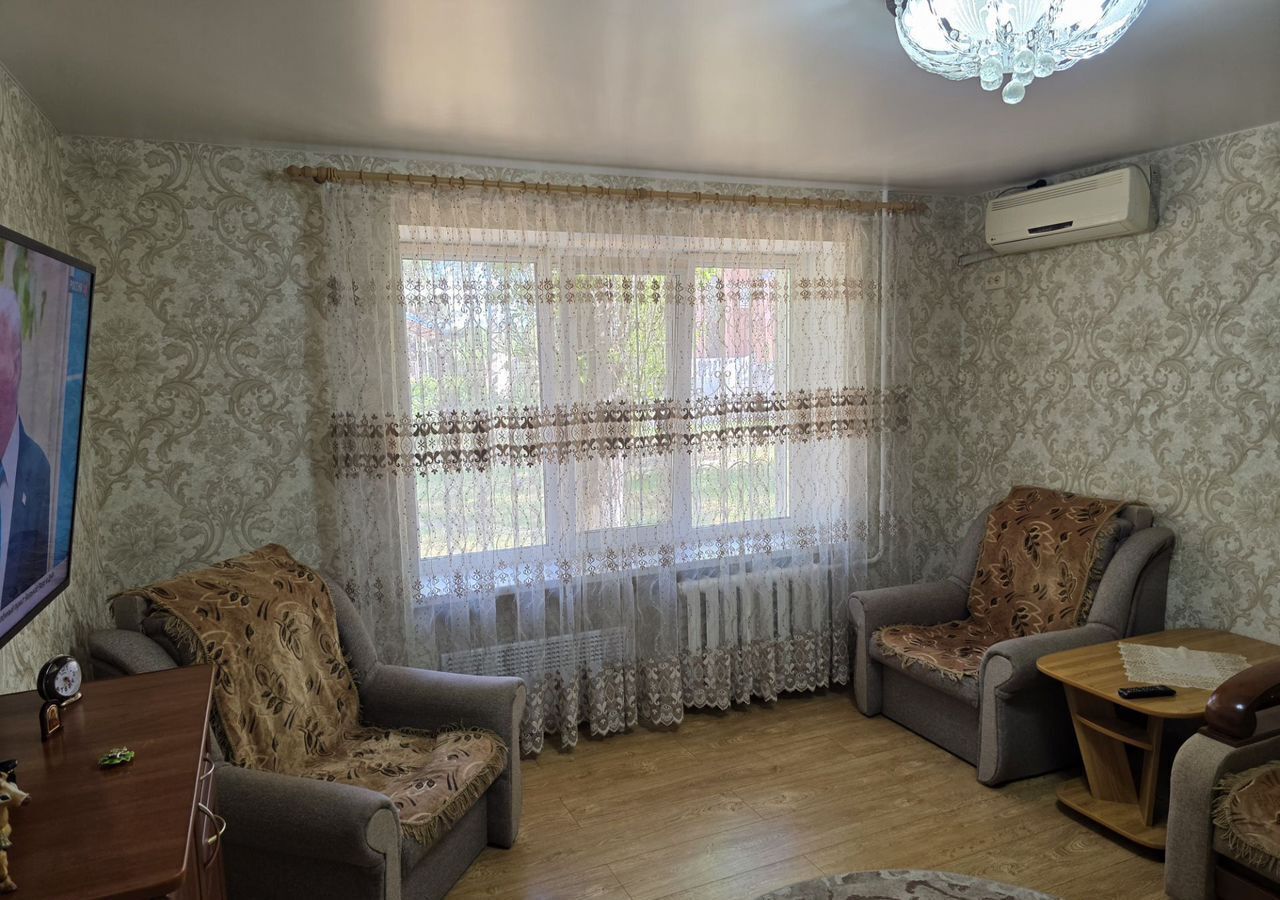 квартира г Азов ул Макаровского 25 фото 1