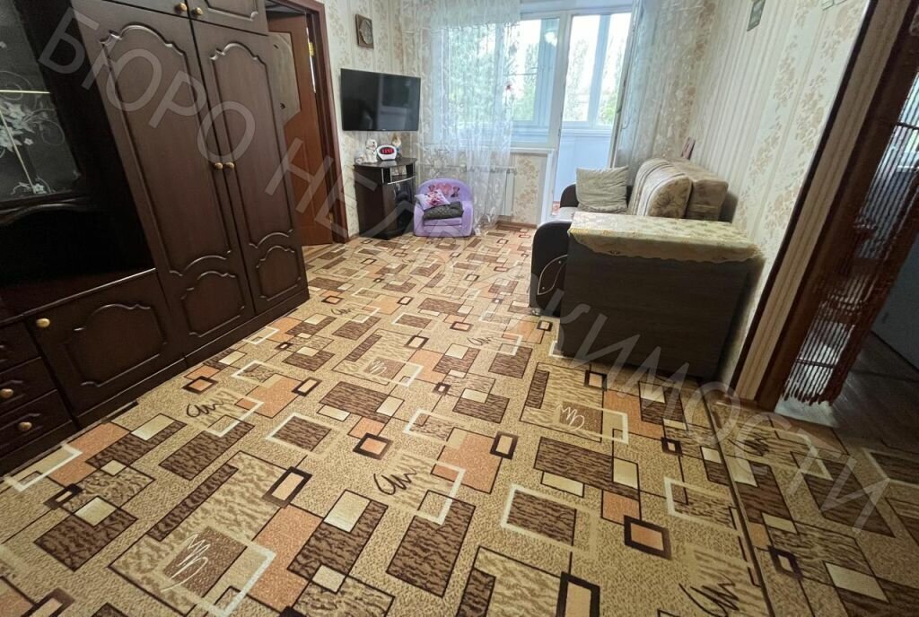квартира г Балашов ул Титова 28 фото 2