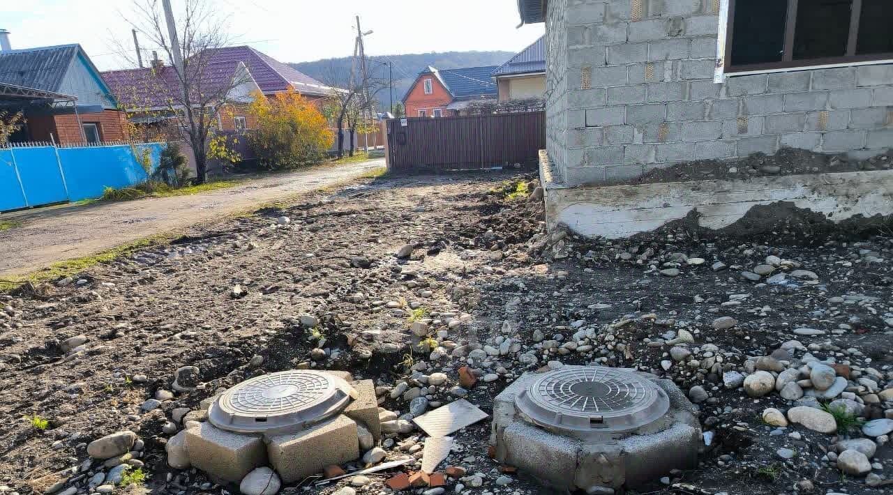 дом г Майкоп х Гавердовский ул Комсомольская фото 4