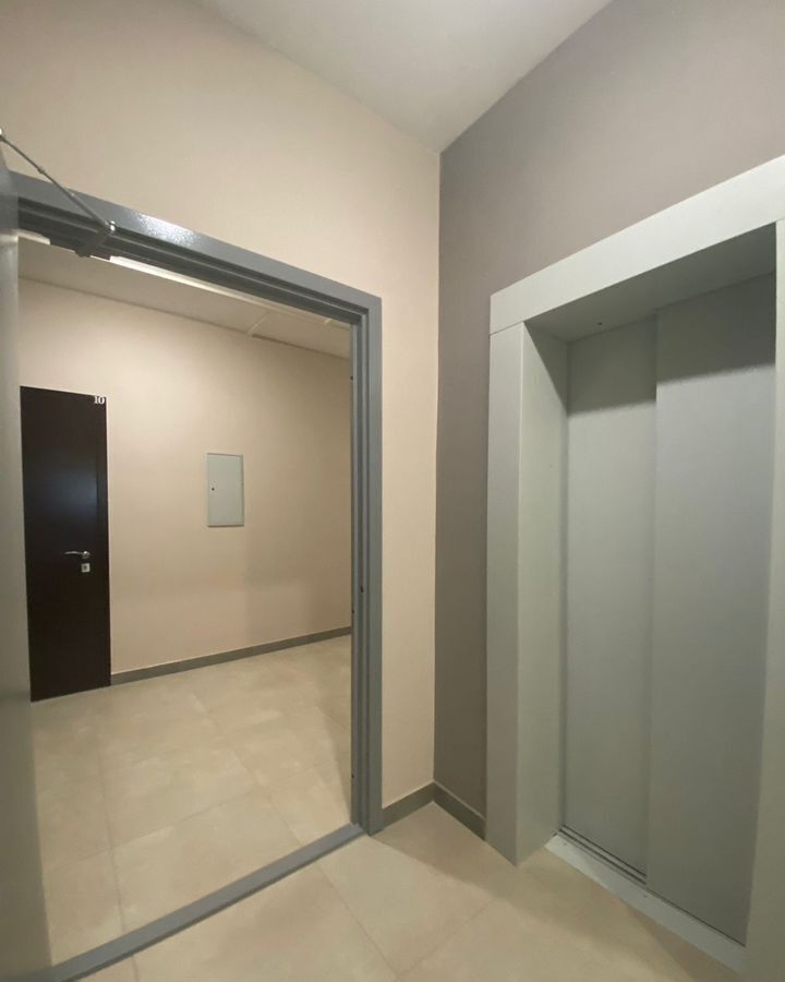 квартира г Тольятти р-н Автозаводский ул Фрунзе 2в фото 3