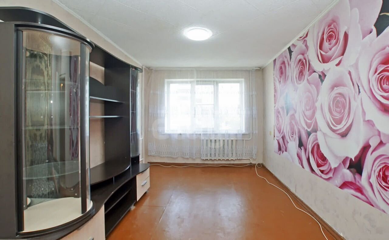 квартира г Омск р-н Центральный ул 9-я Линия 46 фото 1