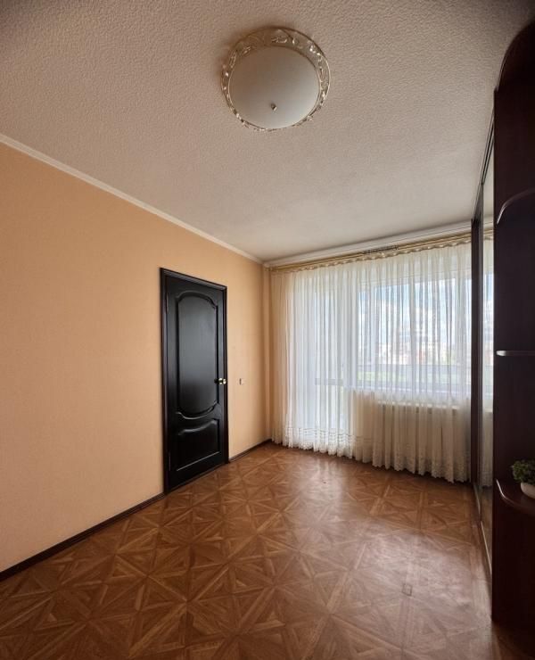 квартира г Омск р-н Центральный ул Чехова 3 фото 10