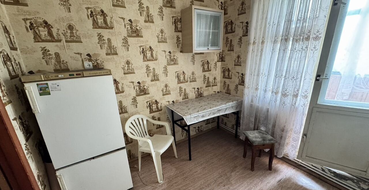 квартира г Белгород Западный ул Есенина 40 фото 8