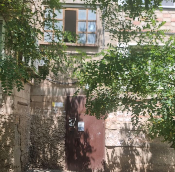 квартира г Астрахань р-н Трусовский ул Хибинская 6к/2 фото 2