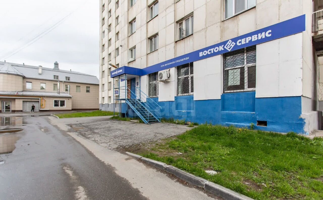 торговое помещение г Тобольск 6-й мкр-н, 47 фото 18