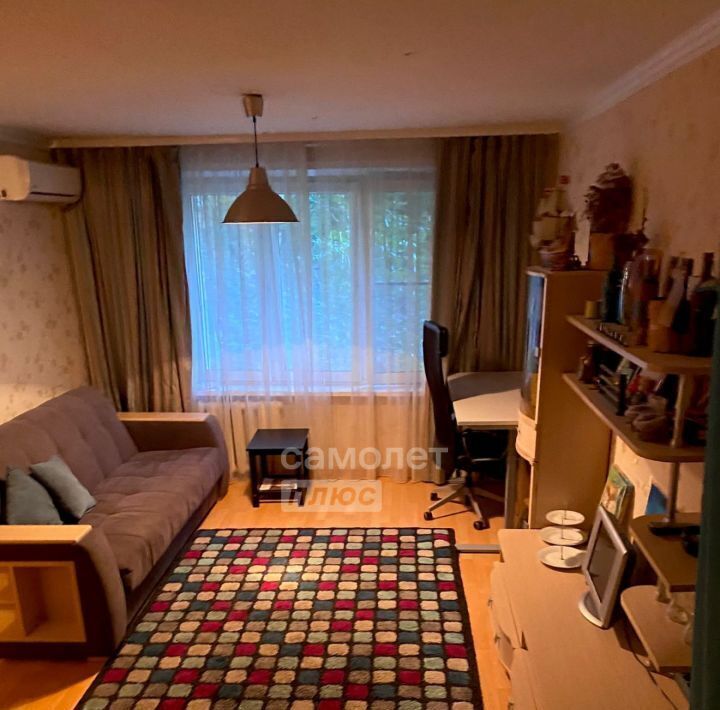 квартира г Москва метро Народное Ополчение ул Живописная 5к/2 фото 1