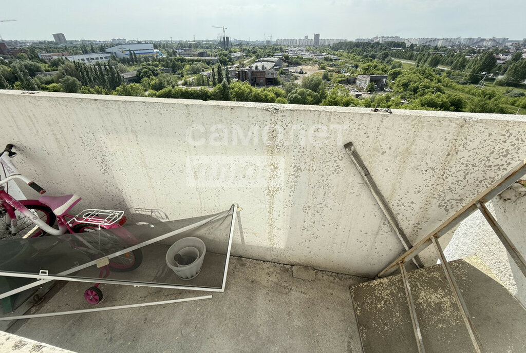 квартира г Омск ул Завертяева 9к/6 фото 15