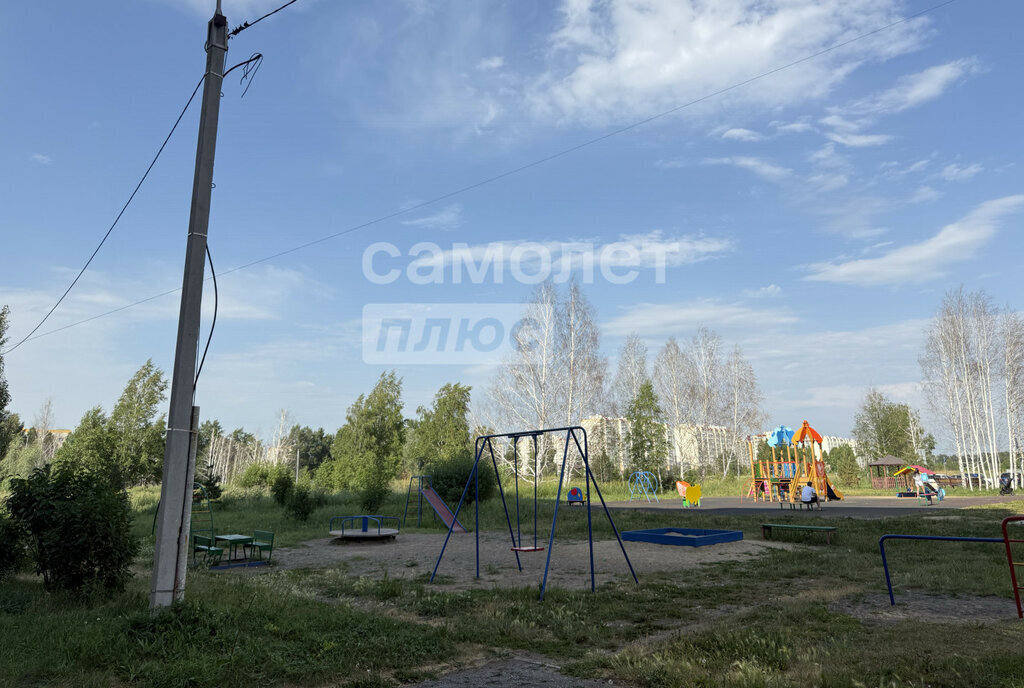 квартира г Омск ул Завертяева 9к/6 фото 20