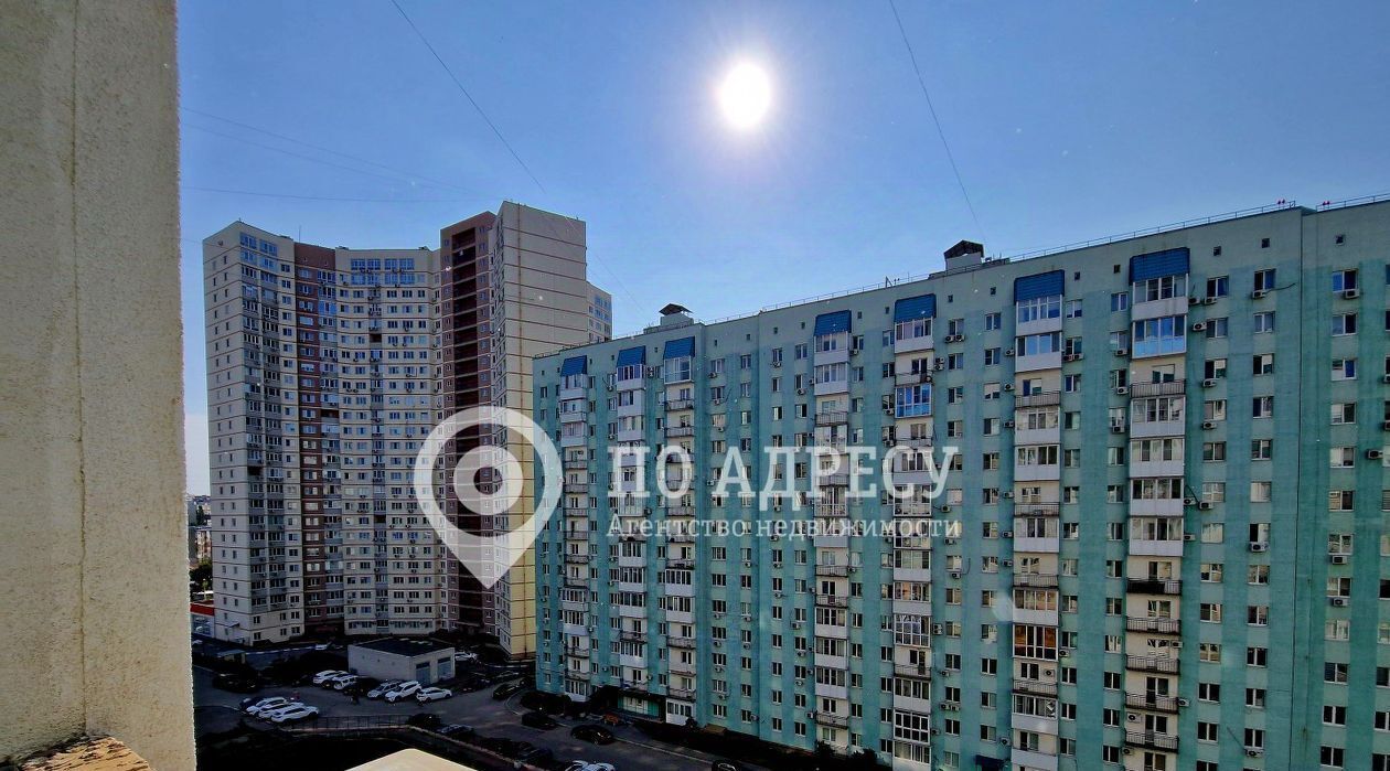 квартира г Саратов р-н Заводской ул. Имени Г. К. Орджоникидзе, 42А фото 12