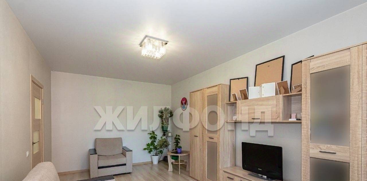 квартира г Новосибирск Речной вокзал ул Заречная 7 микрорайон «Весенний» фото 1