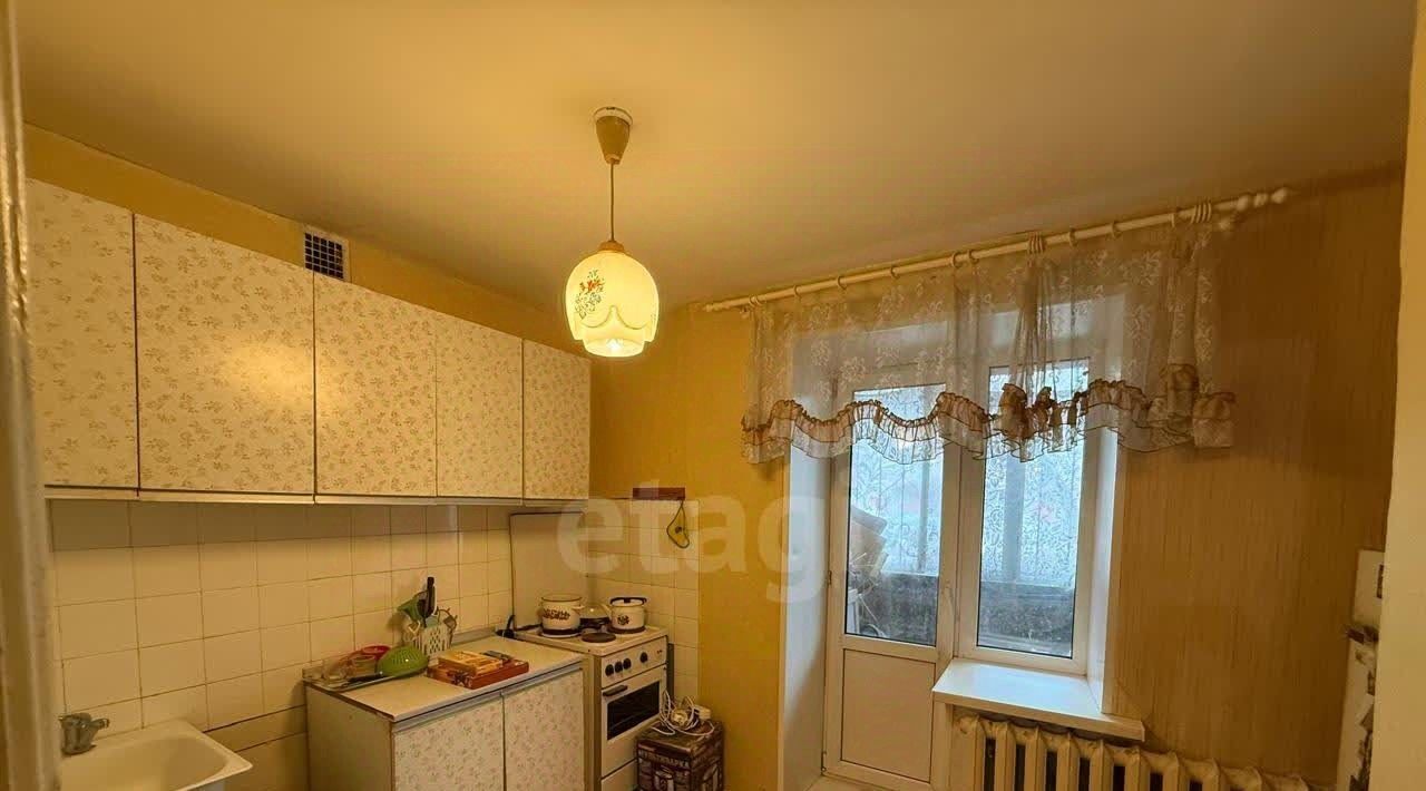 квартира г Тюмень р-н Центральный ул Мельникайте 46а фото 1