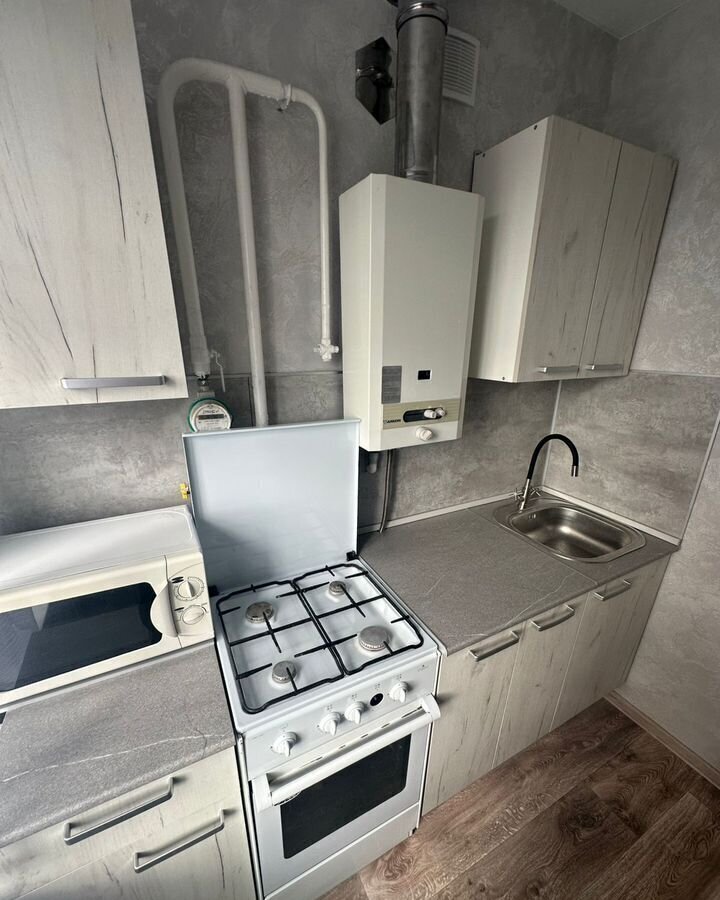 квартира г Нижний Новгород Кировская ул Героя Советского Союза Поющева 9 фото 4