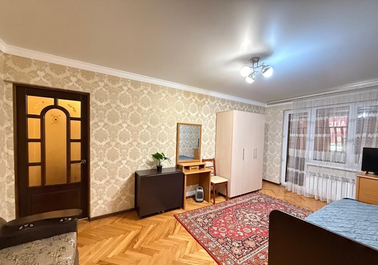 квартира г Нальчик Центр ул Нахушева 93 фото 2