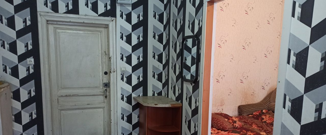 комната г Саратов р-н Волжский ул Московская 30 фото 2