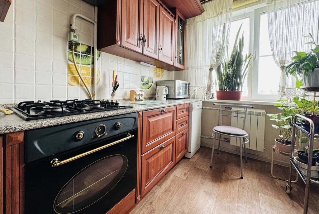 квартира г Волгоград район Семь Ветров б-р 30-летия Победы 82 фото 2