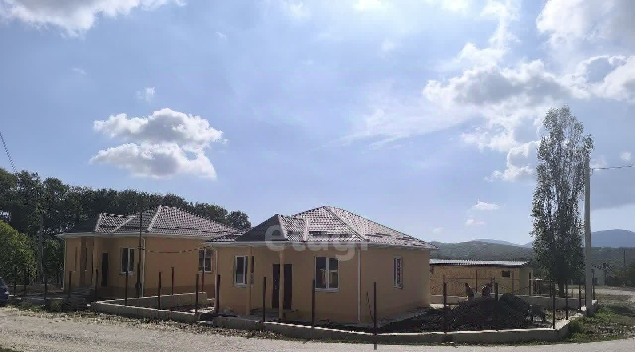 дом г Новороссийск с Большие Хутора ул Майская 28 фото 4