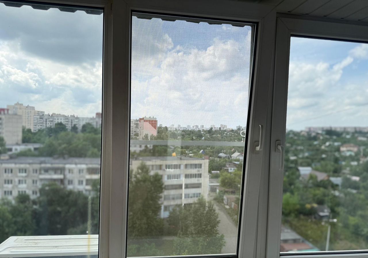 квартира г Челябинск р-н Калининский ул Молодогвардейцев 66б фото 11