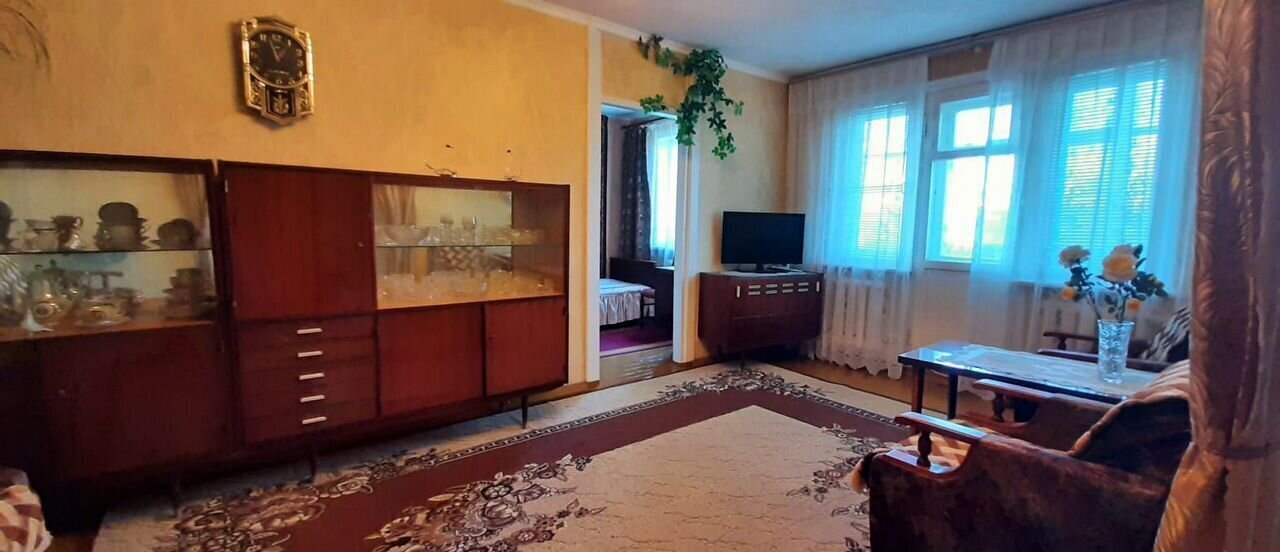 квартира г Магнитогорск р-н Правобережный ул имени газеты Правда 31 фото 1