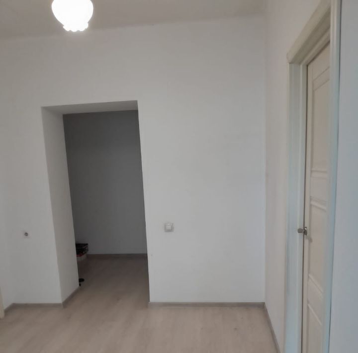 квартира г Белгород Западный ул Щорса 45д фото 4