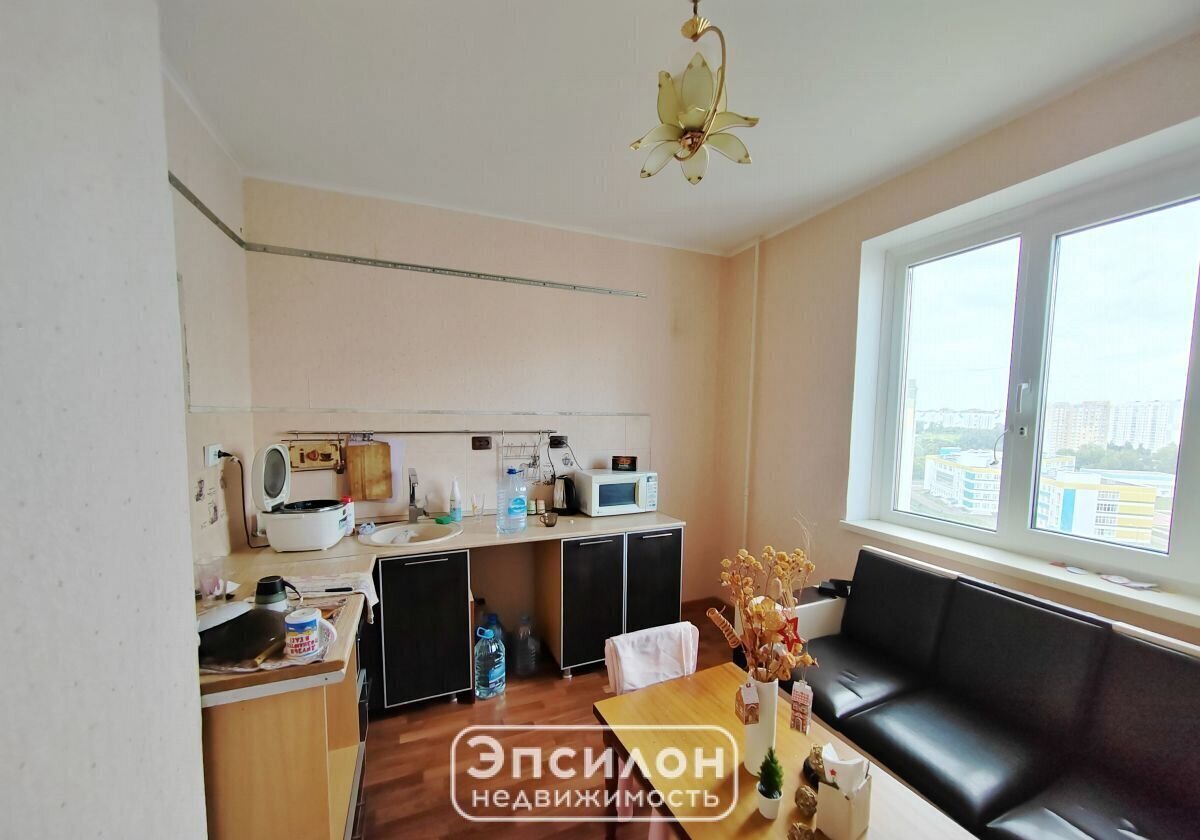 квартира г Курск р-н Центральный пр-кт Вячеслава Клыкова 75 фото 2