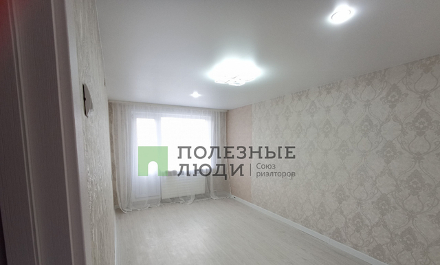 мкр Тепличный м-н, 9 фото