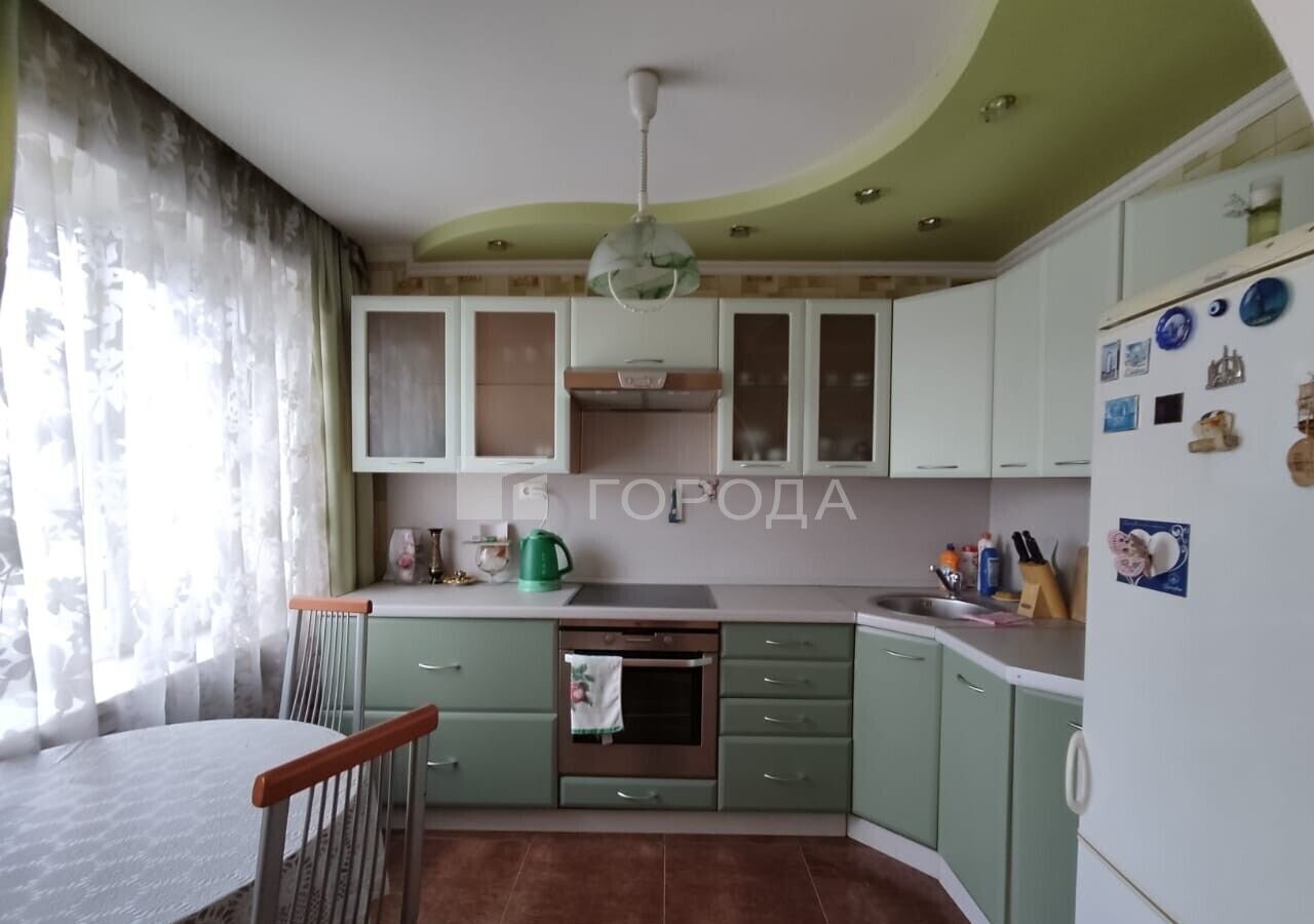 квартира г Новокузнецк р-н Центральный ул Тольятти 42 фото 1