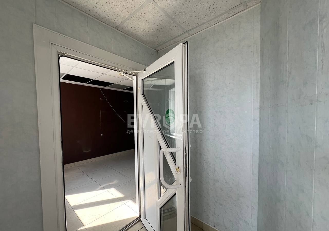 торговое помещение г Ульяновск р-н Засвияжский ул Рябикова 60а фото 4