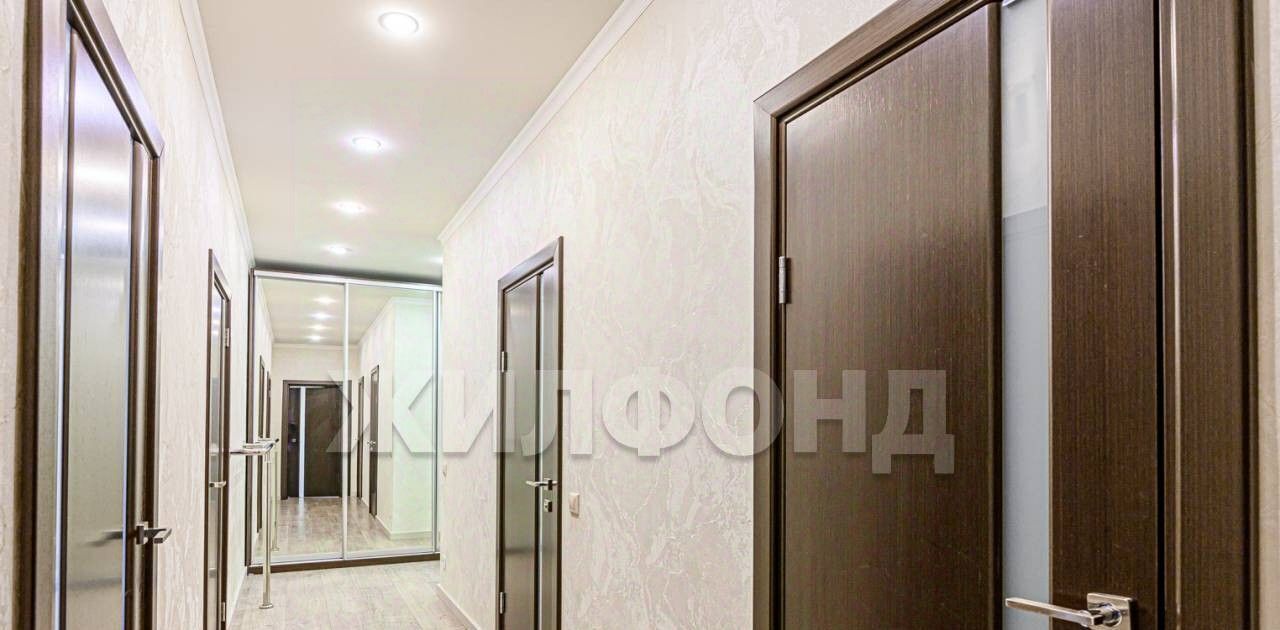 квартира г Новосибирск ул Семьи Шамшиных 24/2 Площадь Ленина фото 19